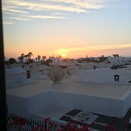 Blue Sky بويرتو ذيل كارمين